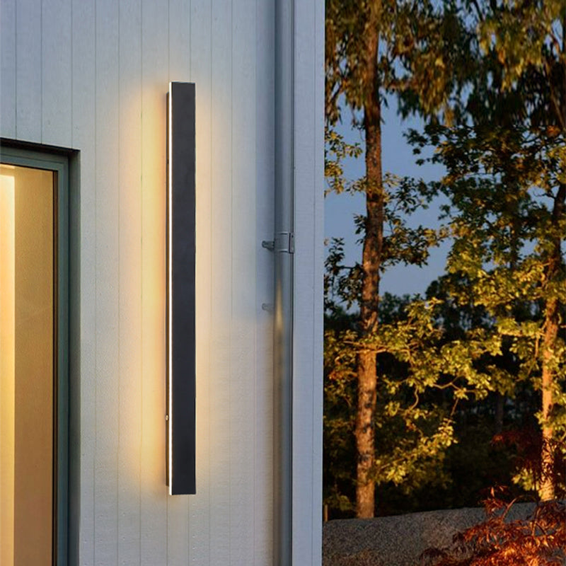 Outdoor Wall Lamp