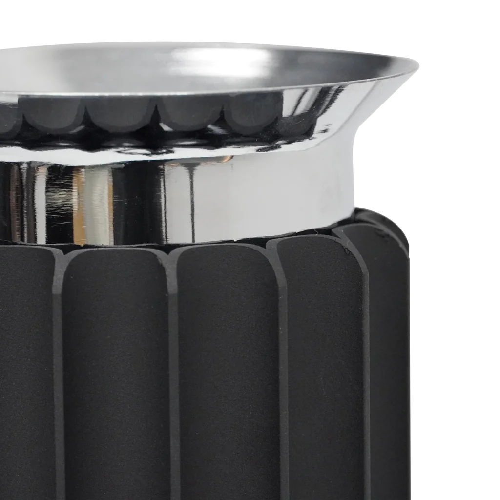 Fluted base detail