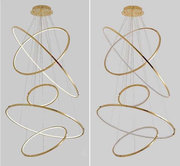 Lights of Scandinavia – Wien – Schlichte, aber elegante Pendelleuchte/Kronleuchter. Modernes, minimalistisches Design, 1,5 mm Edelstahl mit vakuumbeschichteter Goldoberfläche und Lampenschirm aus Polymersilikon. Langlebiger LED-Chip. Einstellbare Hängelänge. Für hohe Decken können wir die Aufhängeseile individuell nach Ihren Wünschen anpassen. Geeignet für: Lobbys, Schlafzimmer, Wohnzimmer, Esszimmer, Treppenhäuser usw.