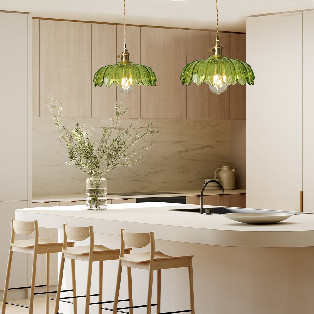 tulip glass pendant light double green.jpg__PID:6616eed3-a3f4-4201-b1bf-071d664c39ba