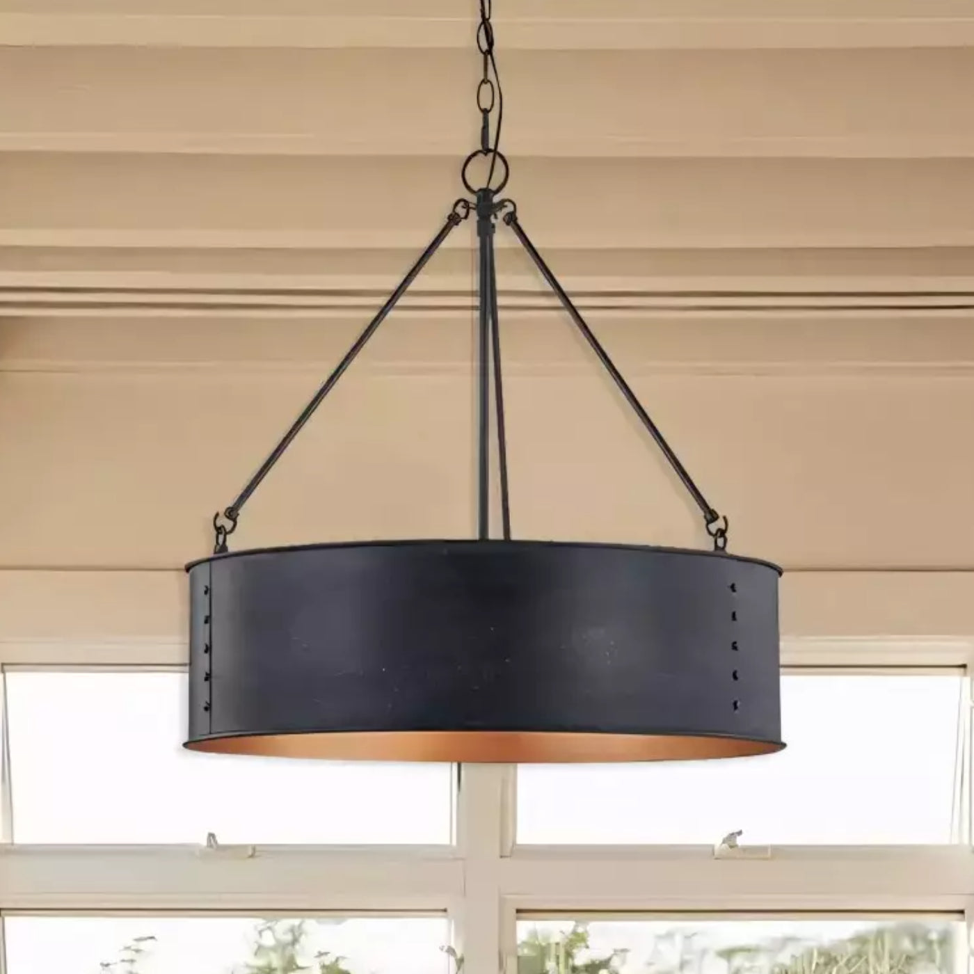Luminária Pendente Grayson Industrial Metal Preto Tambor 2.webp__PID:7e84879f-6fbc-40cc-921c-2e33e6f8444d