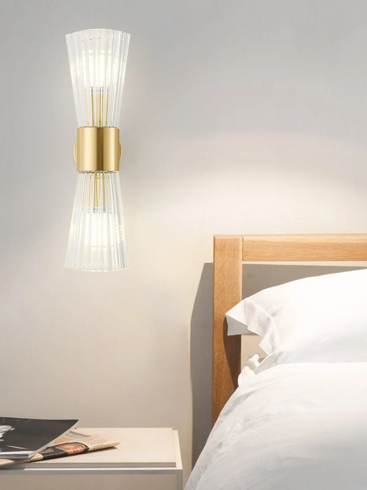 Sirius Crystal Ribbed Double Head Wandleuchte (13) (1) (1).webp__PID:116707a9-80f7-48f0-8098-736d52af8a0b