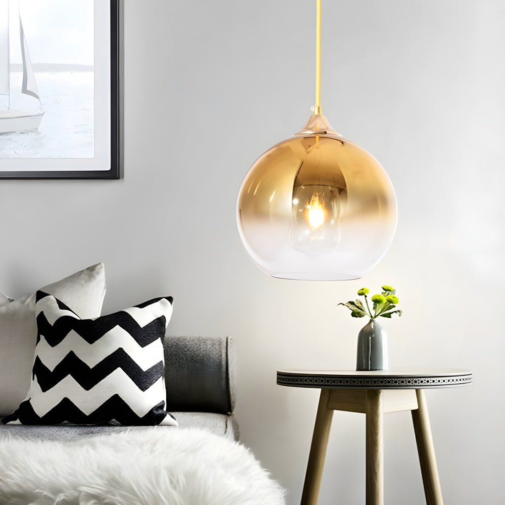 Lampada a sospensione moderna a forma di sfera di vetro Nytheris (9).webp__PID:8461eab3-1a0a-4487-9046-9638b3bd4624
