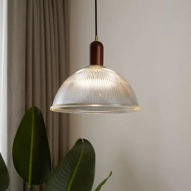 Lampada a sospensione in vetro a coste vintage Aderynne (4).webp__PID:4be77fd1-368a-4809-9ddf-66b273d077fa