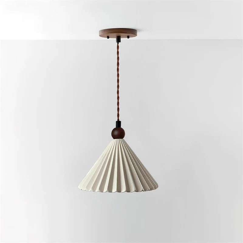 Eirene Minimalistische plissierte Keramik-Kegel-Pendelleuchte (4).webp__PID:dcd9f998-e62b-4e46-b968-916d67fa3869