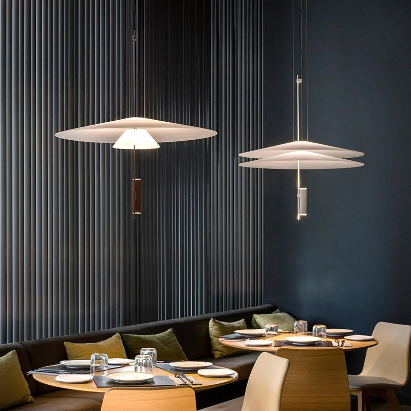 Vries-Flamingo-Metal-LED-Pendant-Lamp (5).webp__PID:bdae86ac-8b4c-4bf5-bfe9-2983bae2d6ff