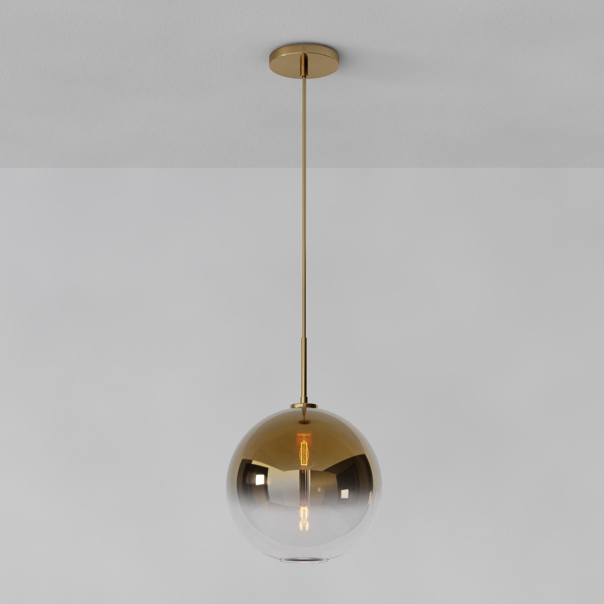Eine 13 Gold Mireille Skulpturale Glaskugel Pendelleuchte.webp__PID:b3304f56-c013-4529-83c4-19b548ded9d7