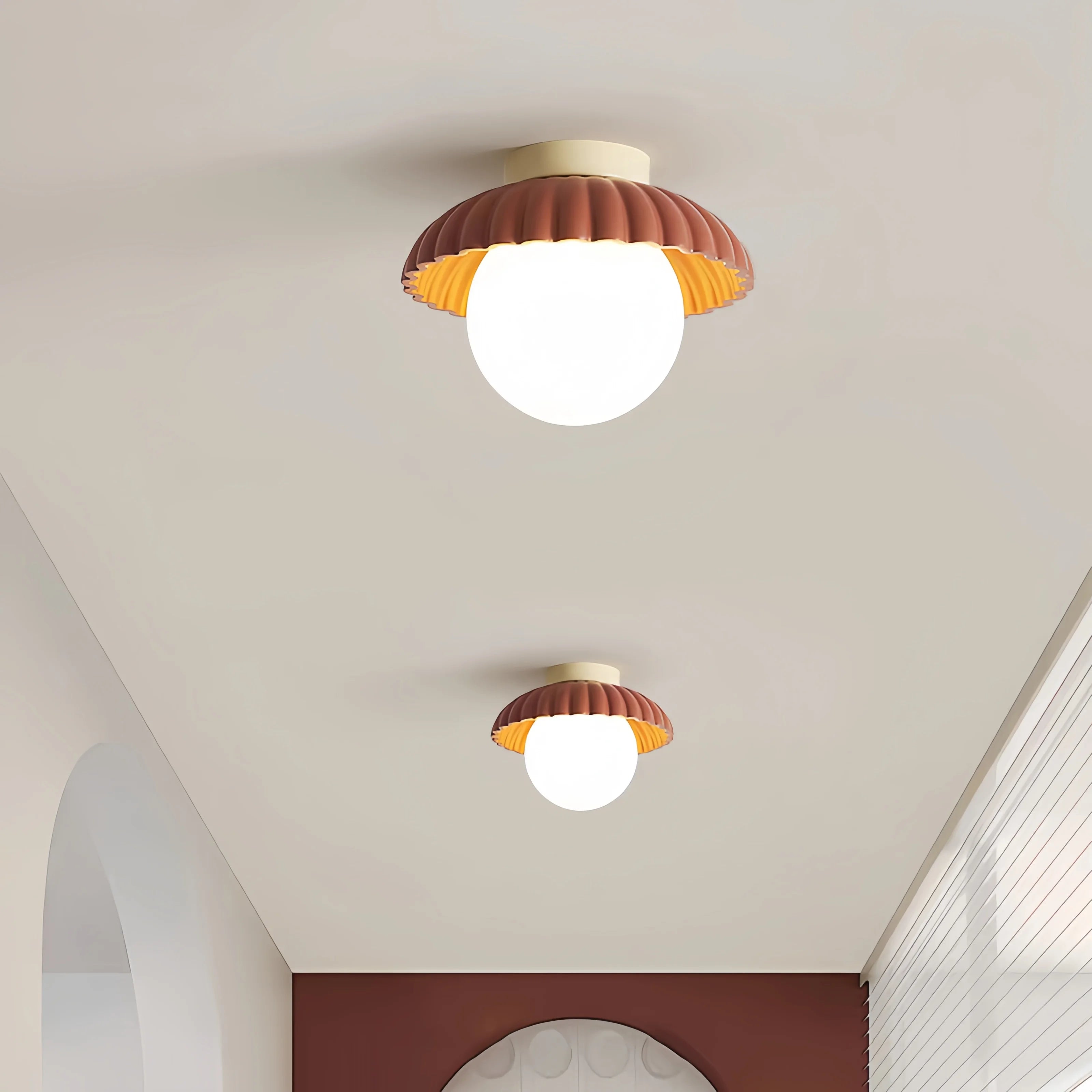 Plafonnier en verre Juno couleur crème avec boutons floraux (1).webp__PID:c9384944-def2-4d38-903a-11eaa7500619