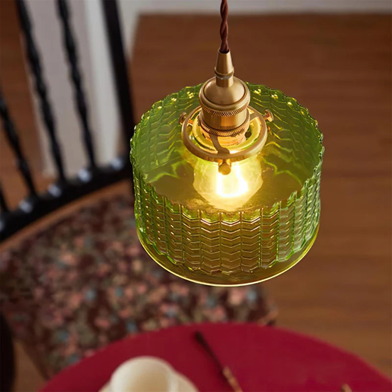 Horkos Industrial Vintage Green Embossed Glass Pendant Light (10).webp__PID:5cb04c7a-1a38-4cc4-94e3-de1a1ccf40f5