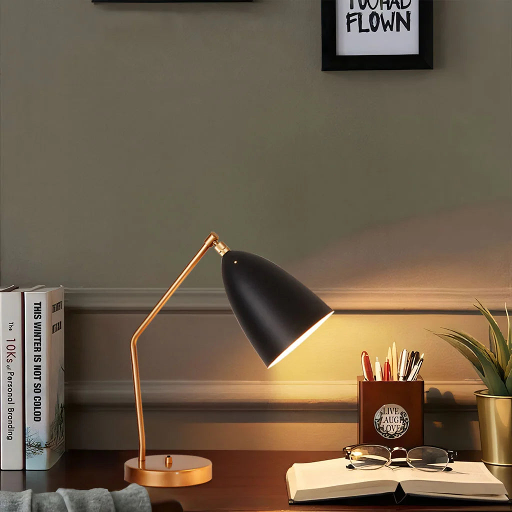 Anakin Grasshopper Rotatable Table Lamp-des4.webp__PID:ebbcd173-8106-4ab8-b588-cda83f67cf4a