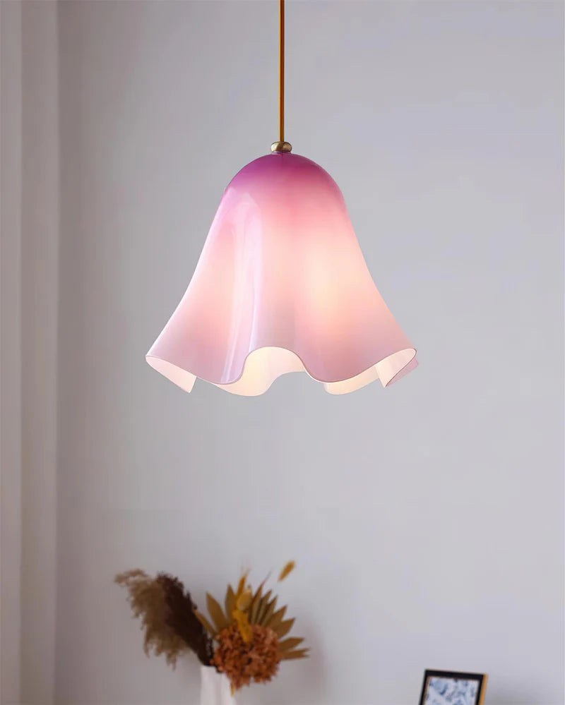 Juno Mid-Century Modern Muschelglas-Pendelleuchte (4).webp__PID:7f55563a-0ebb-4863-80ba-11888f917d69