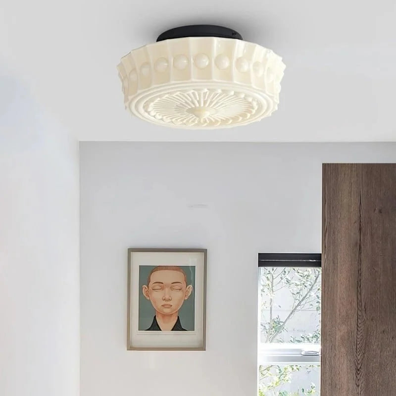 Eira-Retro-Art-Classic-Round-Personalized-Ceiling-Lamp (16).webp__PID:52e68535-5289-4cc0-8f18-1c8f072b454e