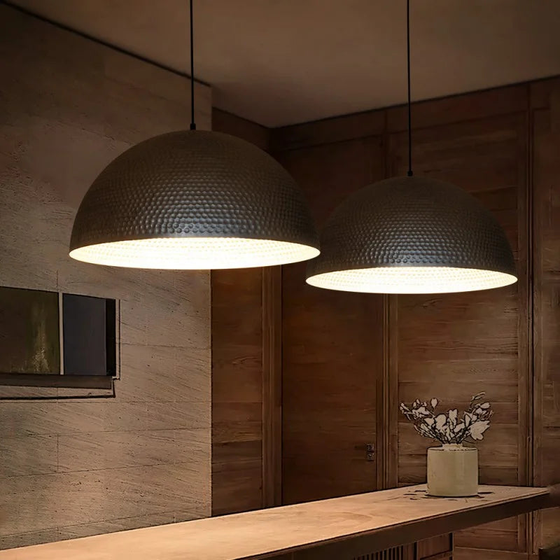 Tirian-Industrial-Dome-Hammer -Pattern-Pendant-Light (3).webp__PID:188ff384-eaa1-4578-82af-6c8c1be9b99a