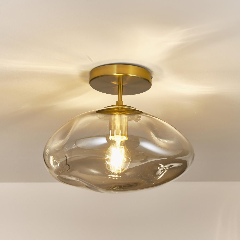Lámpara de techo nórdica Triton de cristal acanalado (2).webp__PID:0a96a959-69e2-4323-a6f0-f7dda9d22cd6