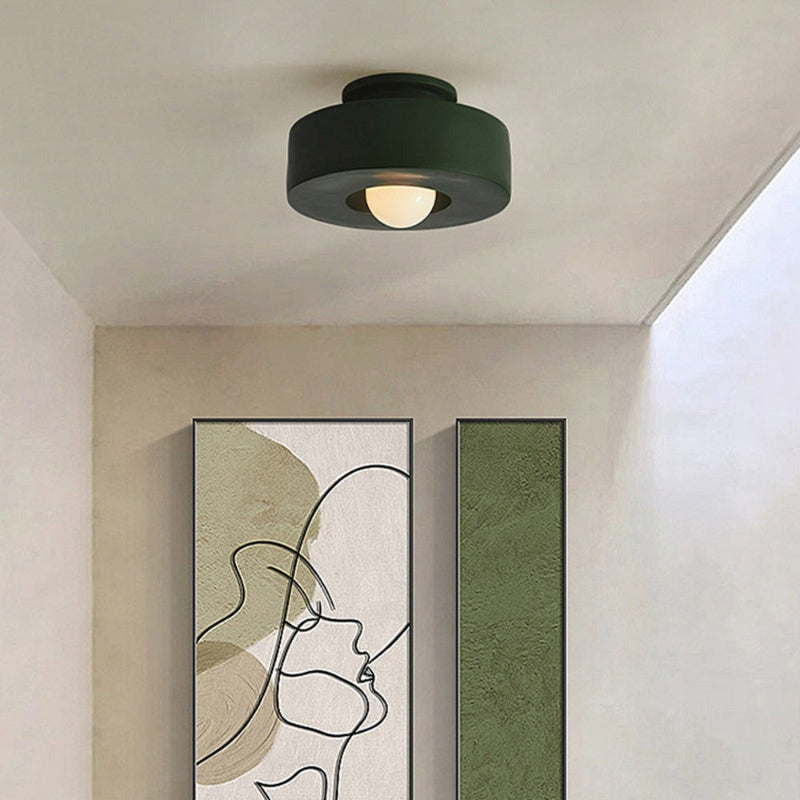 Sora Moderne geometrische LED-Deckenleuchte scene1.webp__PID:74e34379-2533-4c34-aa3a-56eefc8130b8