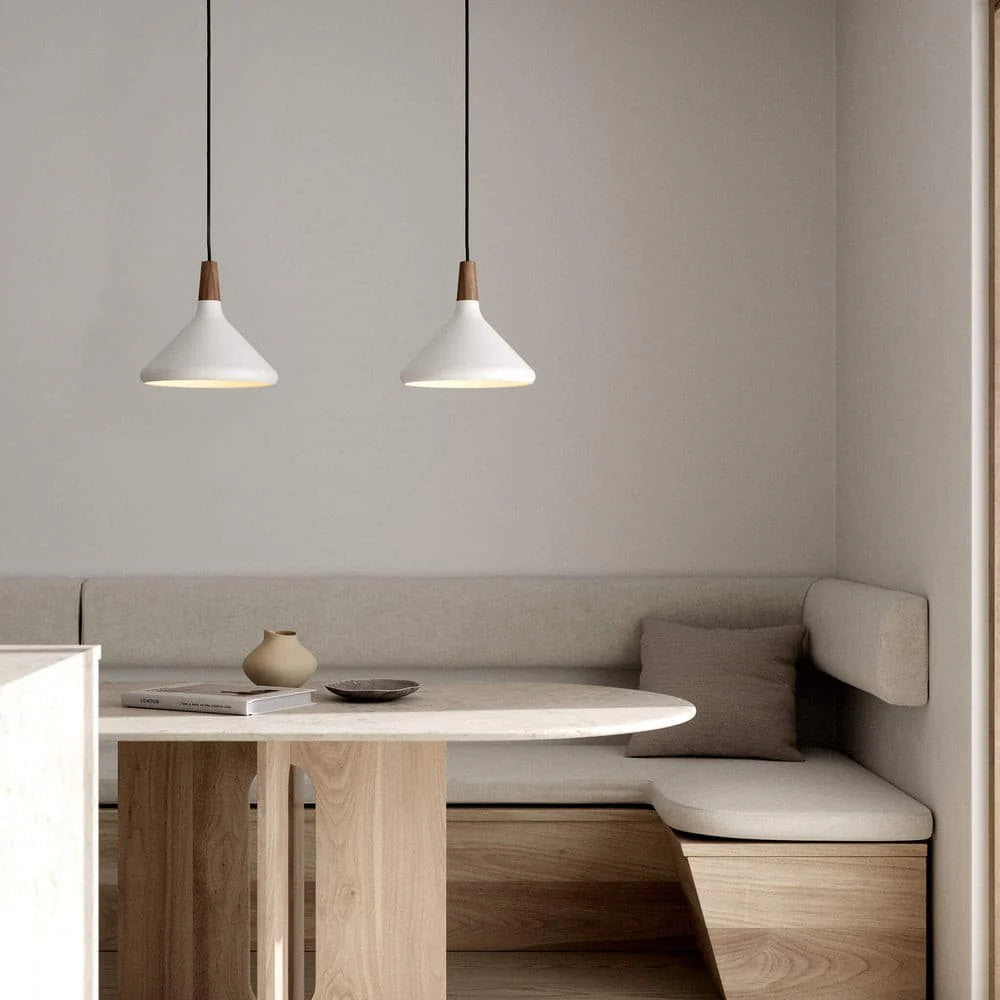 Clymene Modern ConeMetal Shade Pendant Light (40).webp__PID:d4d885e1-1eb4-4fe0-b654-a1d5acf3de55