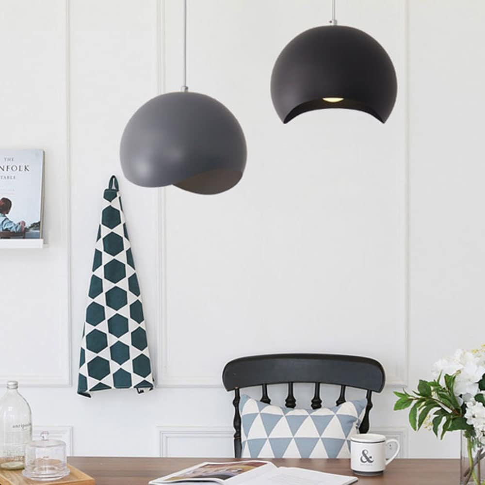 Nordic_Semi_Eggshell_Metal_Pendant_Light (8).webp__PID:4f45e962-2bf7-4d86-a6a4-48551ef446f3