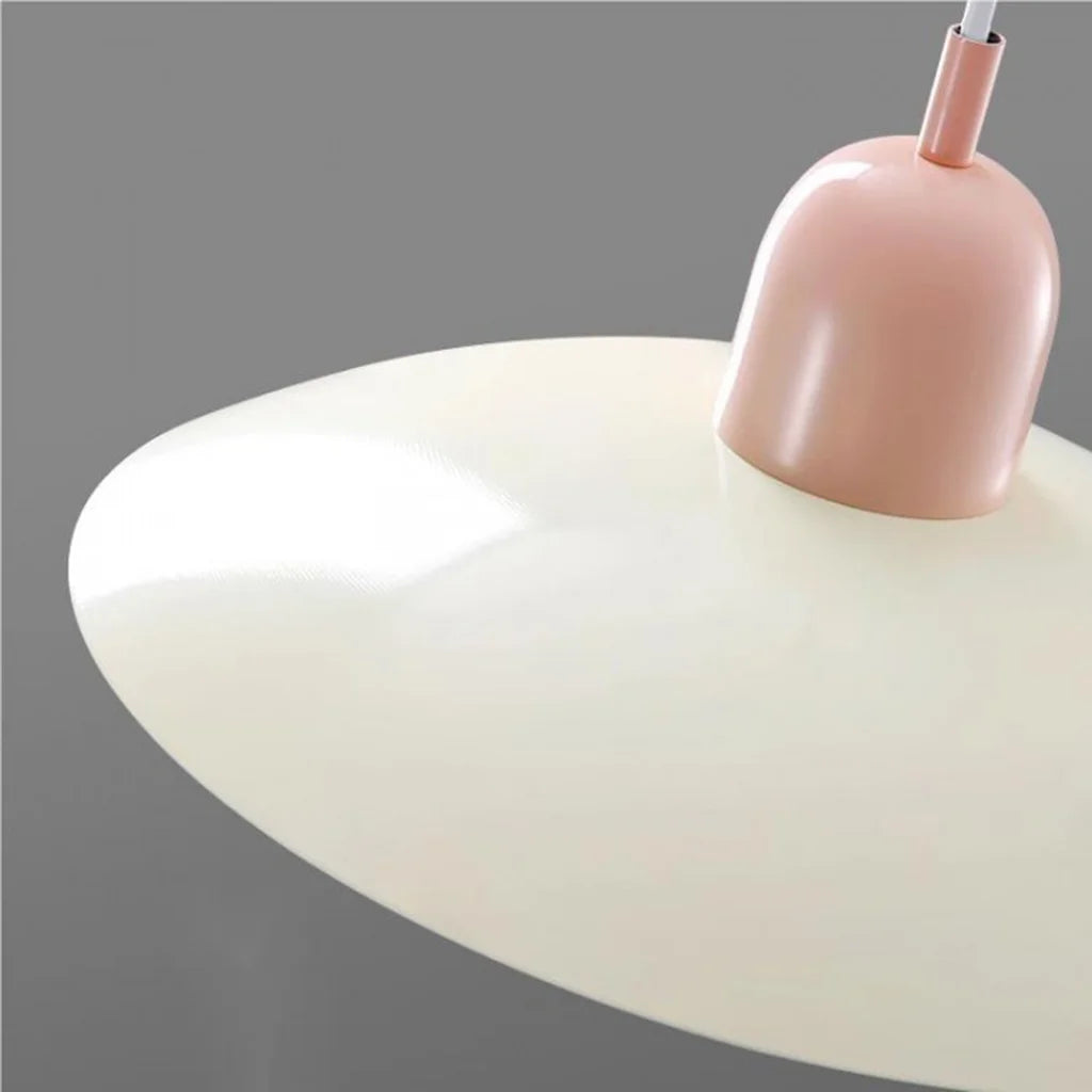 ophelia-morandi -ufo-detail-2.webp__PID:ce07b6d6-bc86-494d-adb3-2e9bc2b24f54