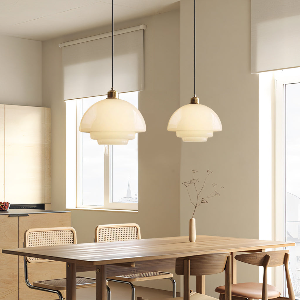 ciondolo in vetro artistico hanna dining.jpg__PID:113b0490-8fd2-42a7-931e-2f3cc7fdb214