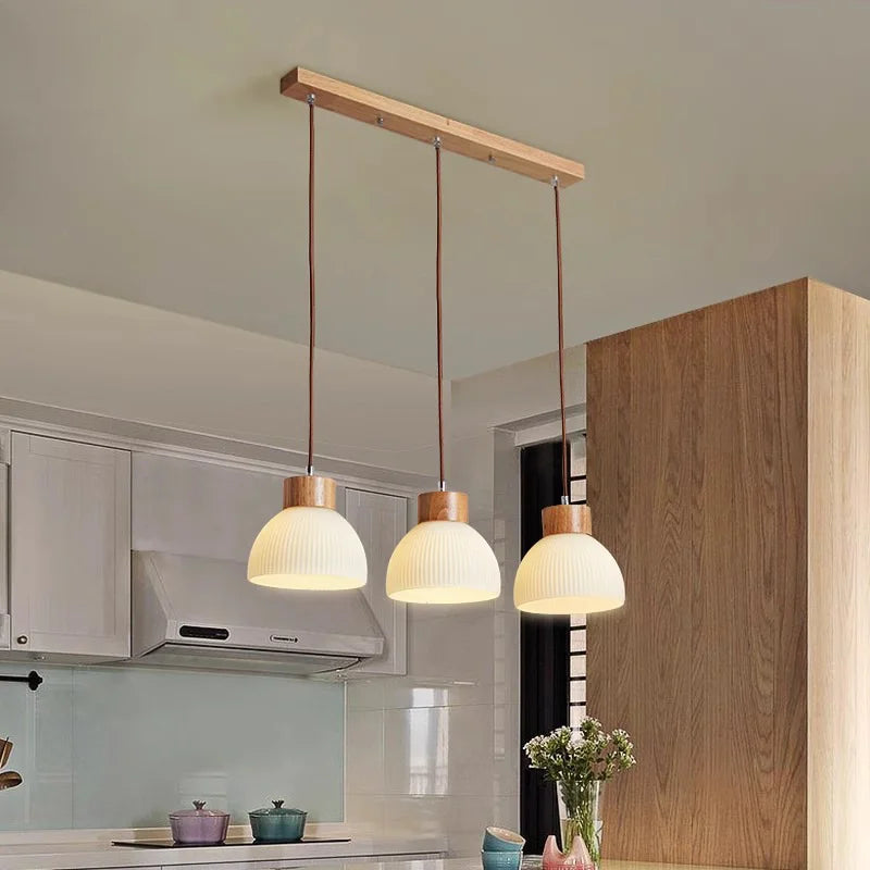 art paint-leftside-light wood-kitchen-dark-cabinet.webp__PID:fc8e4c9a-171f-45d8-8b1a-0cbddf10aa15