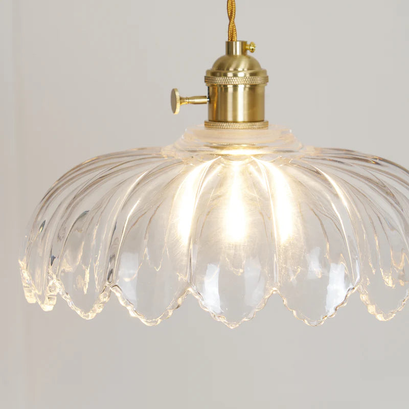 Typhon Retro Pastoral Glass Flower Pendant Light (3).webp__PID:7d70238b-b640-4c16-bb78-75a07b4df8b8