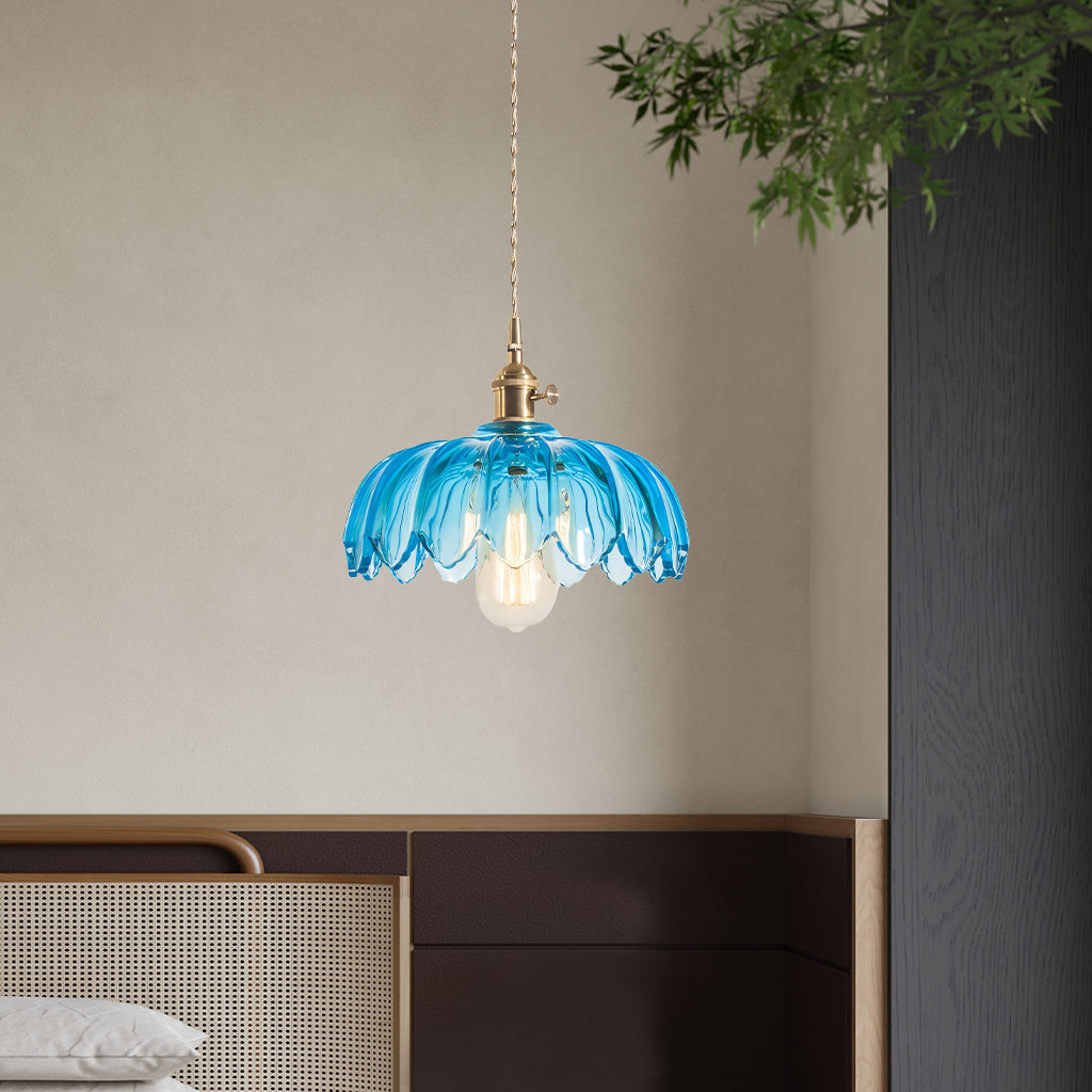 tulip glass pendant light blue.jpg__PID:61cf6616-eed3-43f4-a201-71bf071d664c