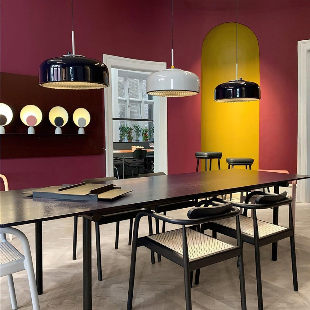 Lampada a sospensione colorata in alluminio Norithra Morandi (4).webp__PID:7f2833c7-5264-4f33-b2a6-08dd0725411b