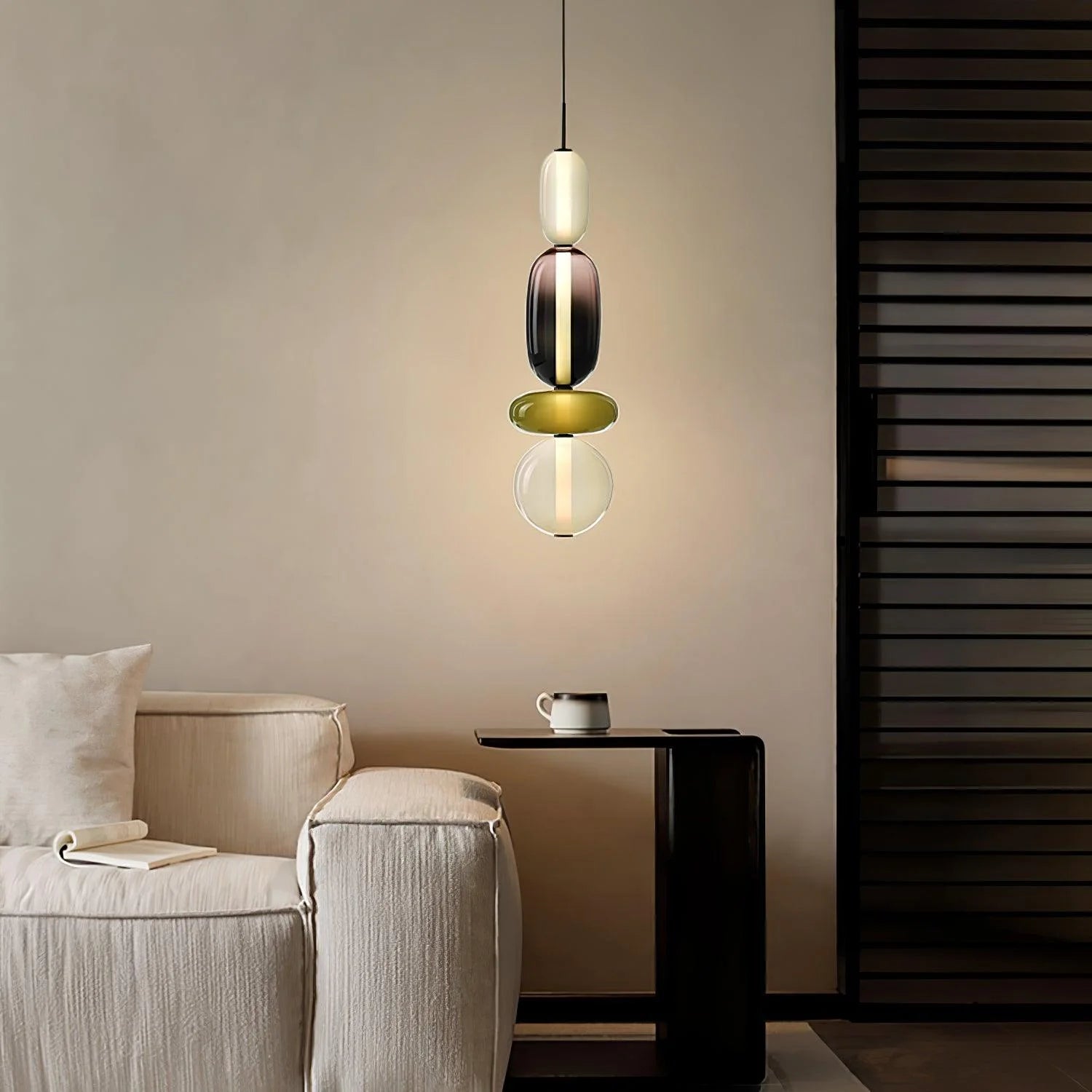 Vesa-Nordic-Candied-Glass-Pendant-Light (11).webp__PID:1a3b73ed-bb62-49cd-b02a-c9841c3df977