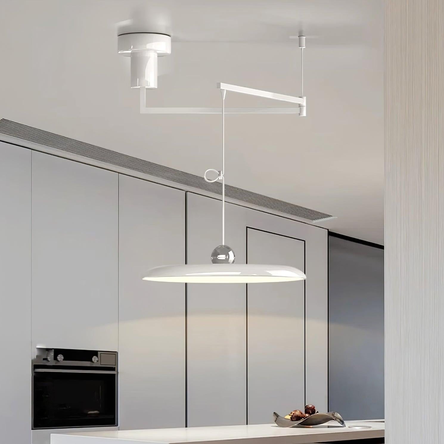 Moderne verstellbare Pendelleuchte mit Schwenkarm (28).webp__PID:3b98d430-ed34-47d0-bdd4-1a63690a4b00