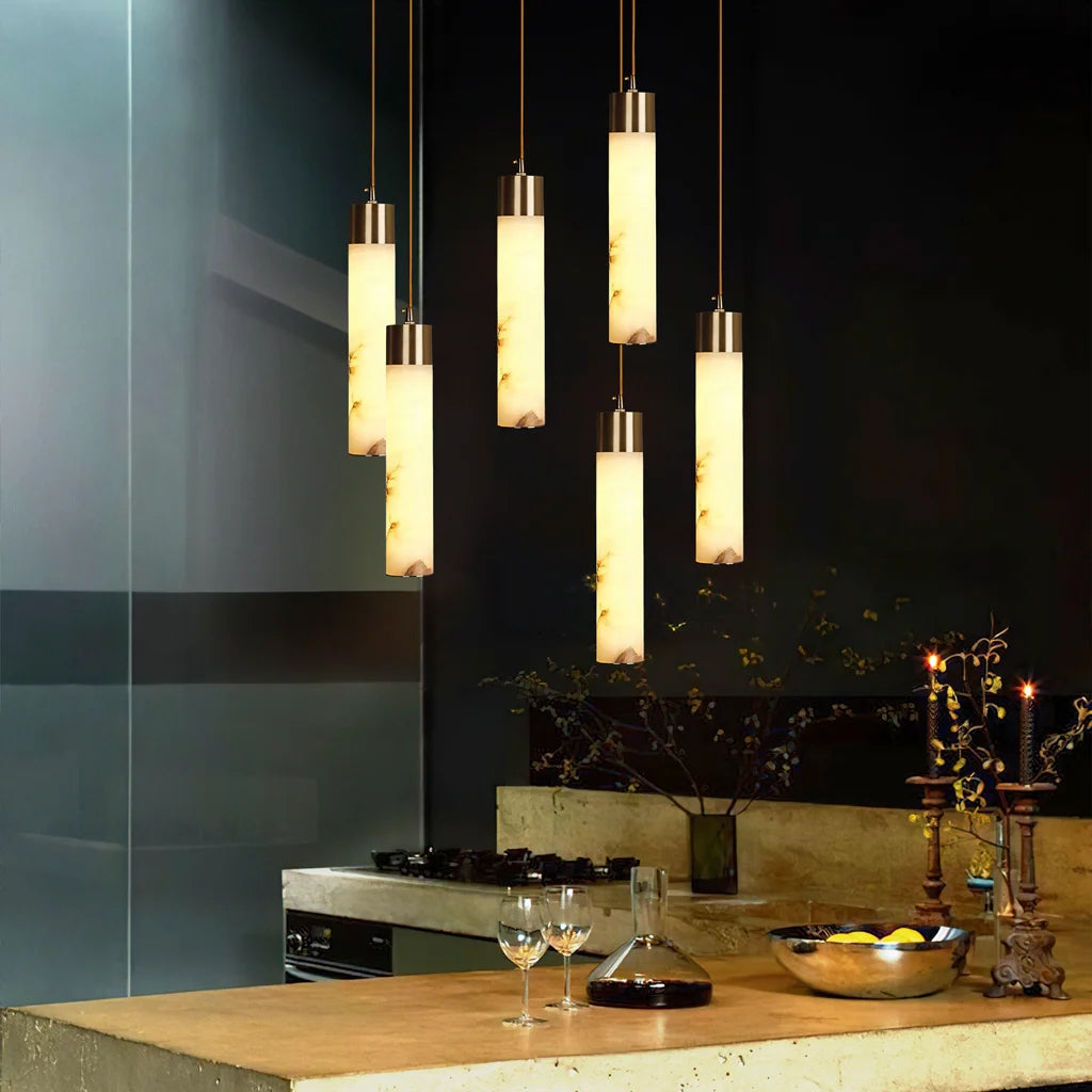 Ismara Alabaster Messing Vertikal Weiß Pendelleuchte4.webp__PID:c3479066-f382-4206-adb0-2d771f5ecc70