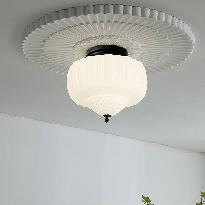 Moderne Deckenleuchte „Giada“ aus Milchglas (7)(1).webp__PID:83cfc937-fecf-4164-8a4b-1f4b9e87e687