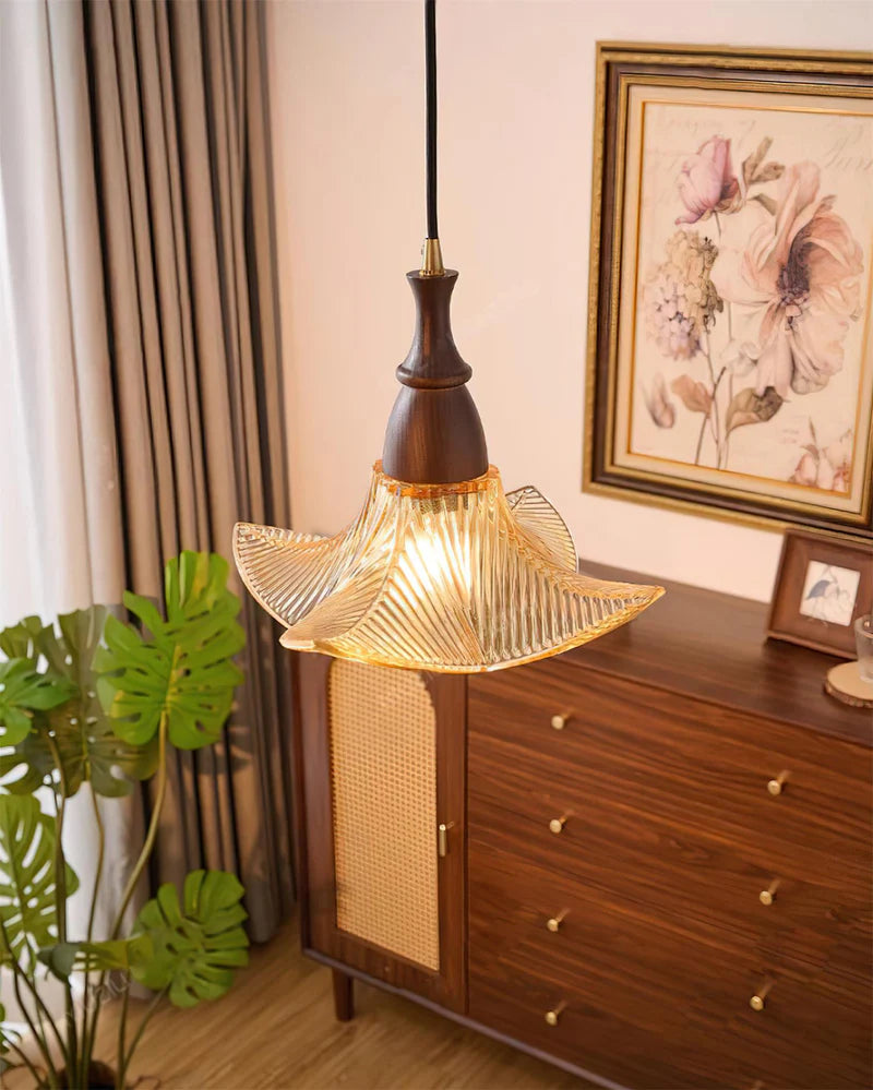 Adikia Moderne Hängeleuchte aus Holz mit künstlerischem Glas und Blumenmuster (2).webp__PID:7cca776e-e466-404b-9aec-0b89dde96f74