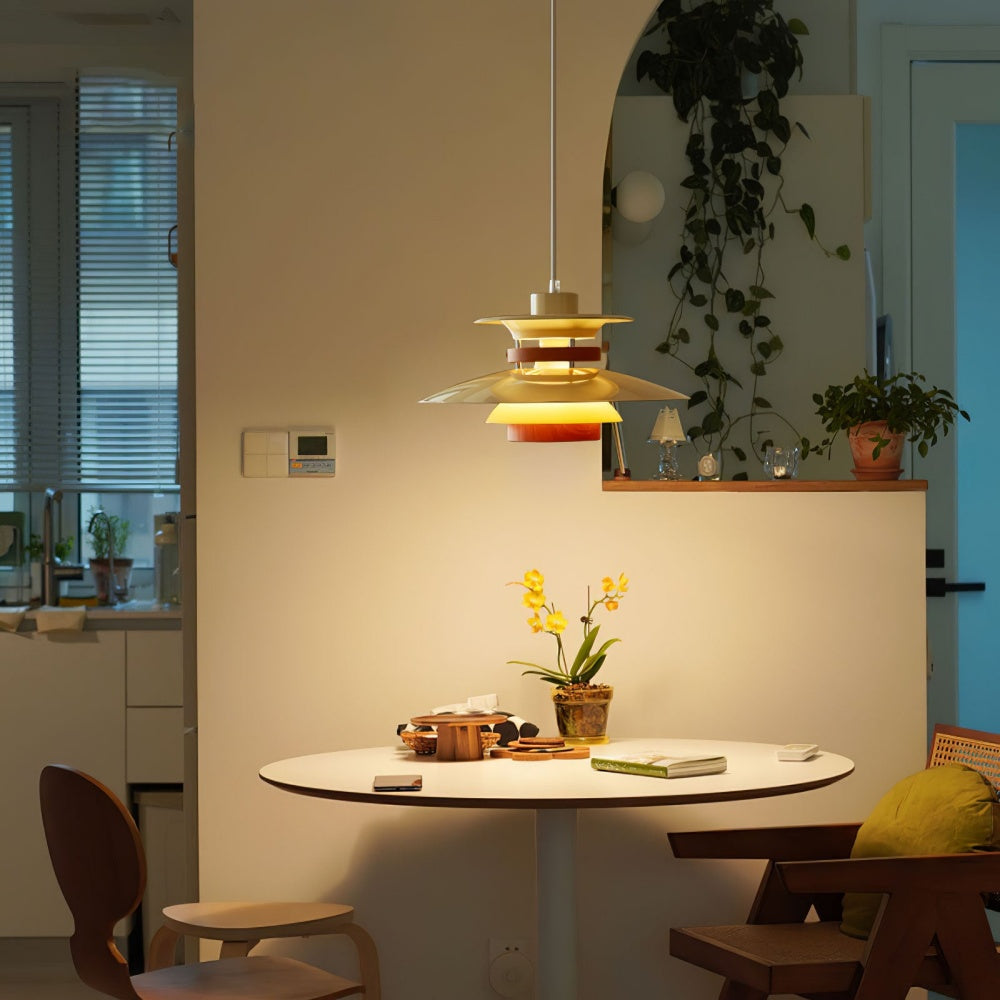 Valindra Morandi Mehrschichtige Metall-Pendelleuchte (18).webp__PID:7ebdd2cd-3bad-47c9-b5c1-a4fdf18e1594