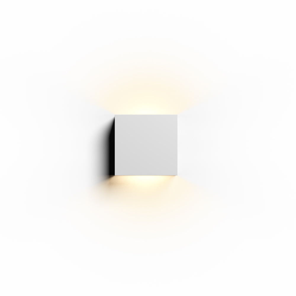updown_wall_light-white__PID:ce7ed2f7-9dd6-4f6d-962c-2458ad459759