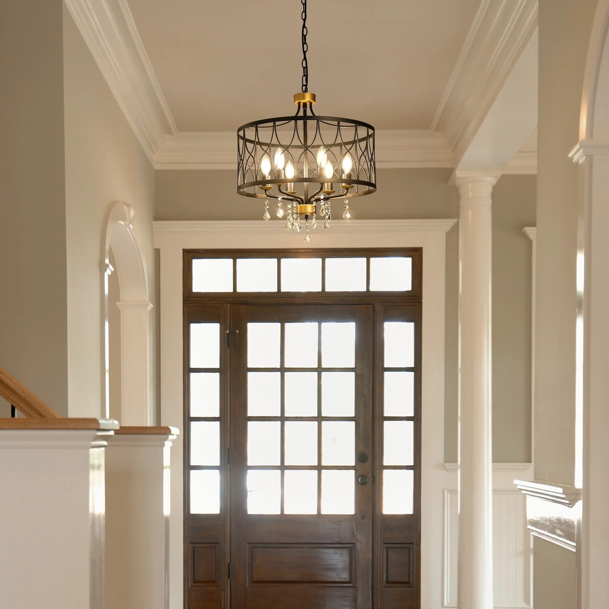 Callum Farmhouse Metalen Kooi Kroonluchter met 6 Lampen Scene7.webp__PID:d67262f1-6ab6-431a-a7bf-52e1355539cd