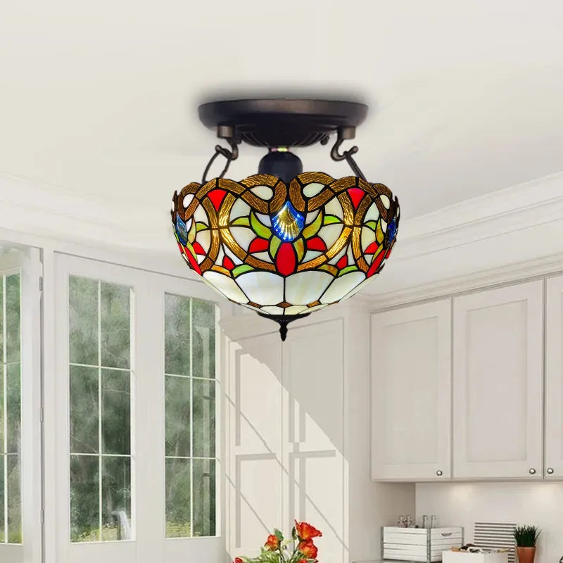 Plafonnier Daphné en vitrail artisanal de style Tiffany (2).webp__PID:5f320c52-3053-4e8f-b9ad-79bd9ecc9966