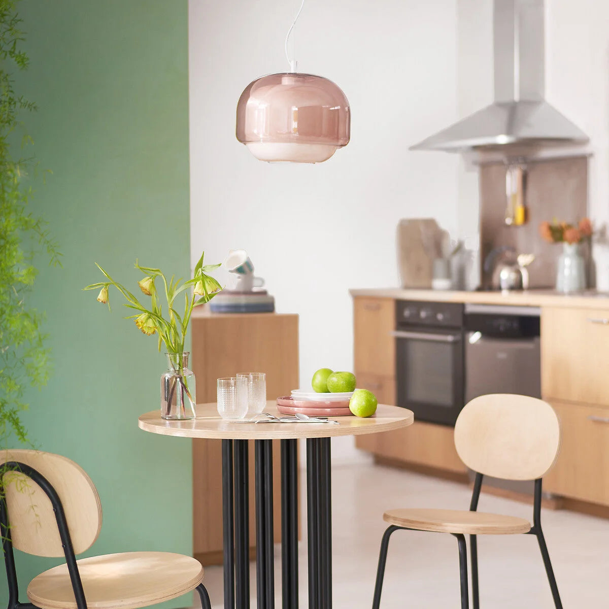 Sanae Nordic Round Colorful Glass Pendant Light (3).webp__PID:d7aec246-22f6-4070-90b3-ec1f877d43bb