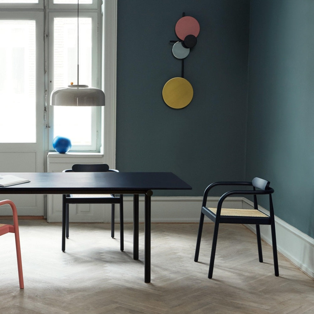Lampada a sospensione colorata in alluminio Norithra Morandi (10).webp__PID:df3372a6-08dd-4725-811b-8b385c59048b