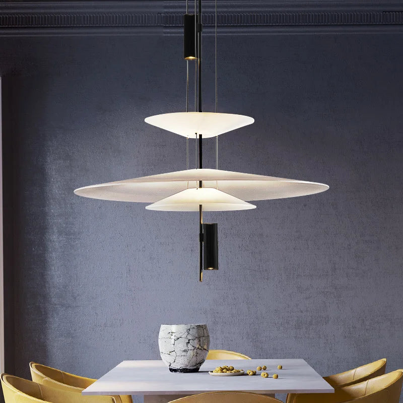 Vries-Flamingo-Metal-LED-Pendant-Lamp (6).webp__PID:053c306b-98d1-4ad6-9bd6-9ffe1818d37e