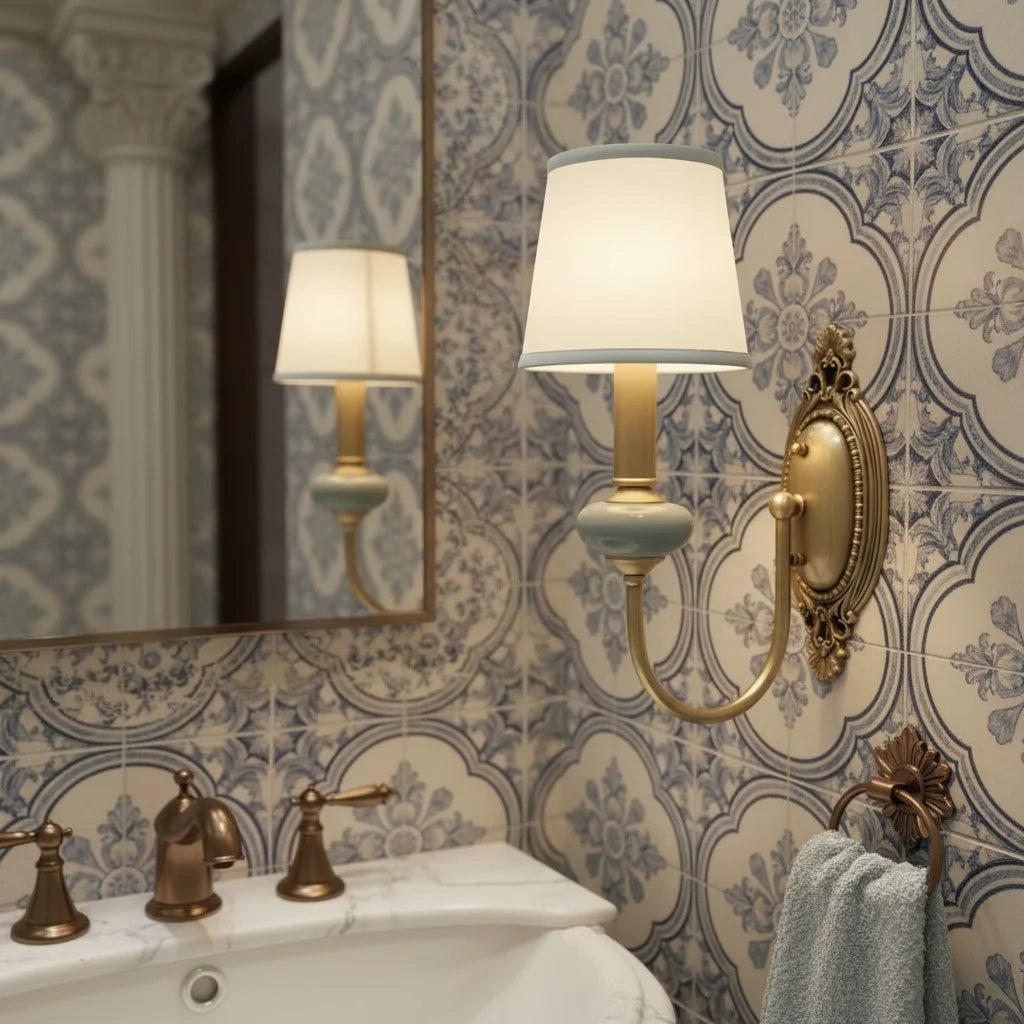 Freya Lotus glass wall light12.jpg__PID:48f90d25-230a-4188-8147-56f28d511cbf