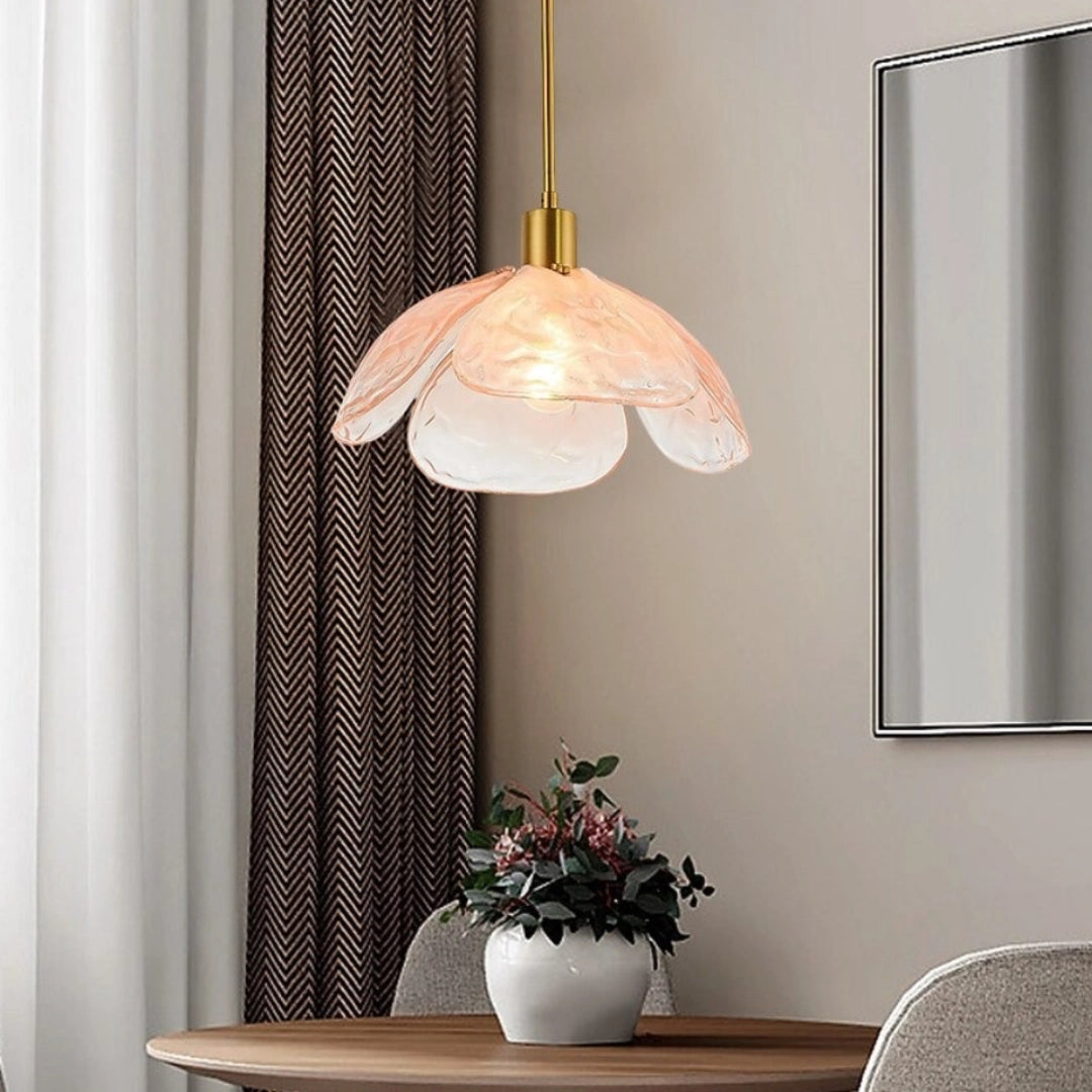 Flora Modern Hammered Petals Glass Pendant Light16.webp__PID:f0a776d5-2e81-4ec2-bbe2-9c85624aa4c4