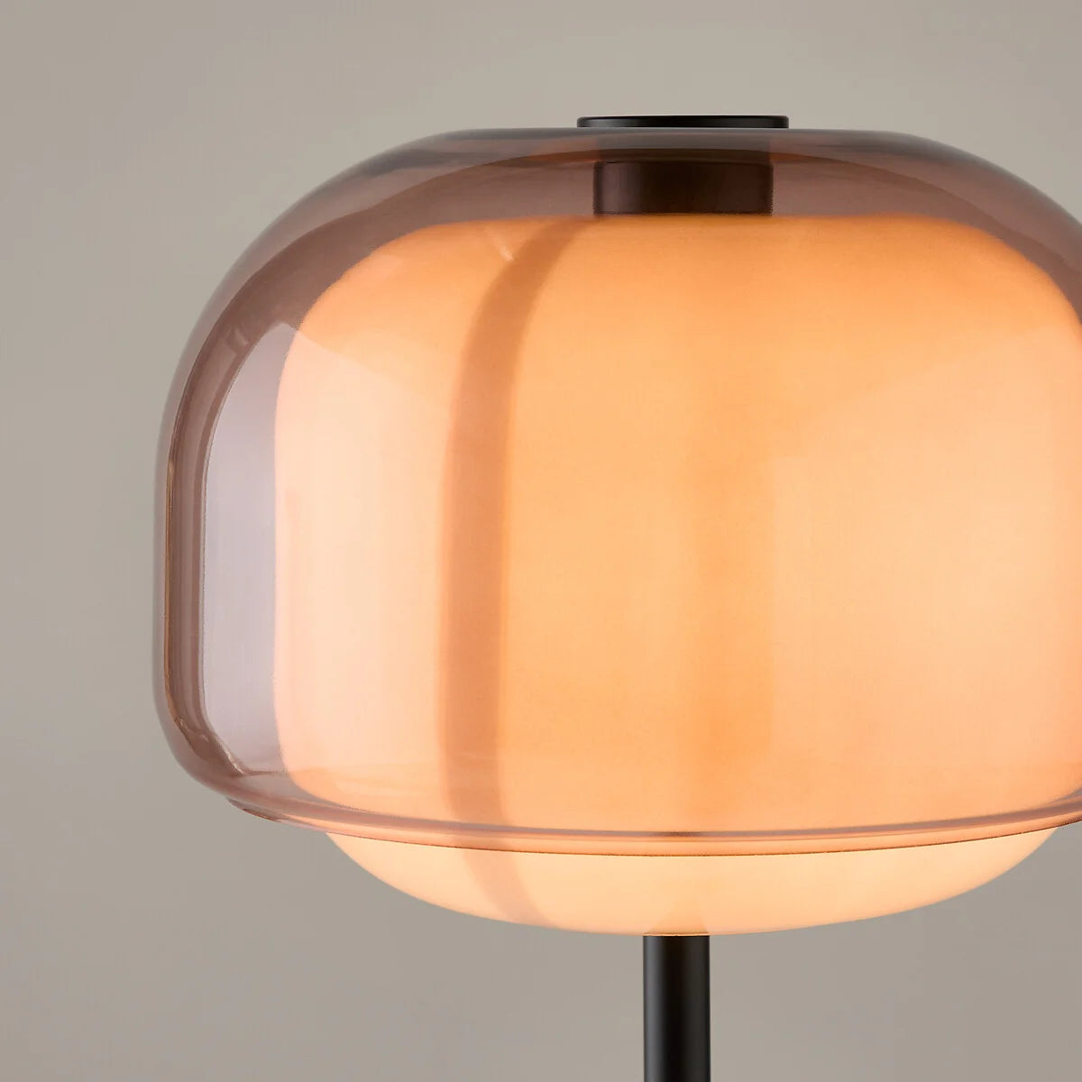 Sanae Modern Round Shade Colored Glass Floor Lamp (12).webp__PID:af6af75a-d4c1-4975-8916-e90ca66ddf2c