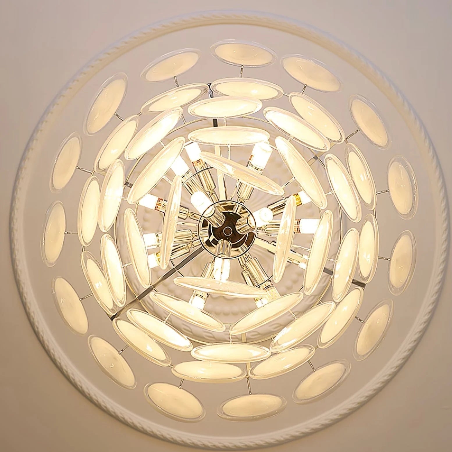 Milae Elegant Murano White Glass Chandelier29.webp__PID:542fc559-ab2d-4379-a327-892ca4df7029