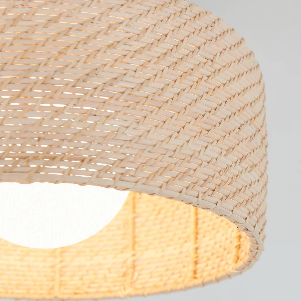 Erica Modern Rattan LED Flush Mount Ceiling Light detail1.webp__PID:8d43015d-a222-4ee3-a667-8ed43d49063e