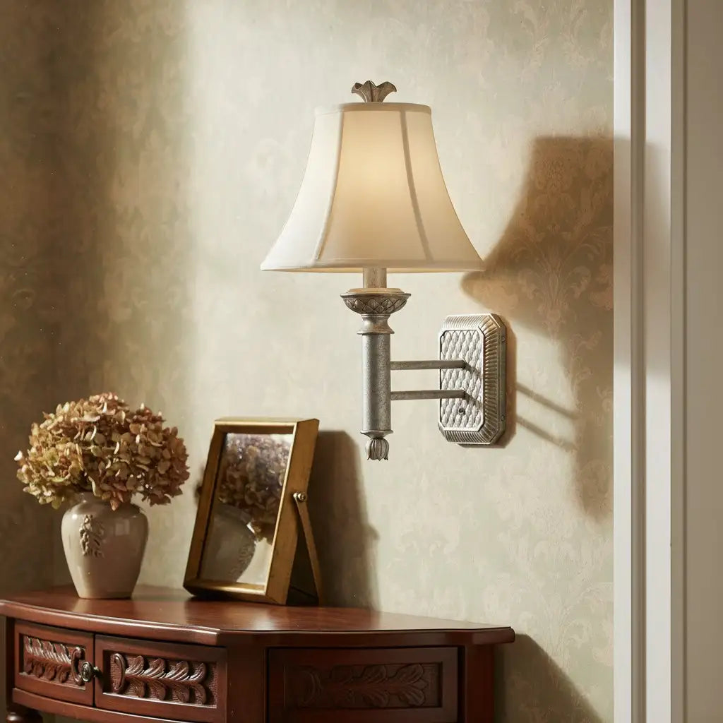 Ione Vintage Coastal Resin Silber Wandleuchte12.webp__PID:e27cef97-874b-45a9-a630-338b69c9cf2a