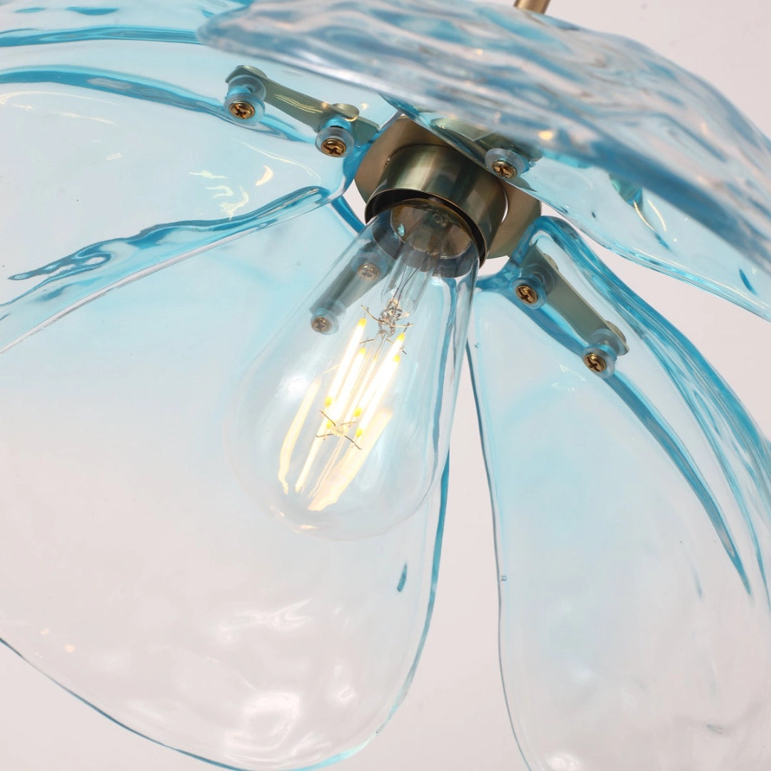 Flora Modern Hammered Petals Glass Pendant Light detail3.webp__PID:4202a074-ec02-4565-95bf-64cf779f59a5