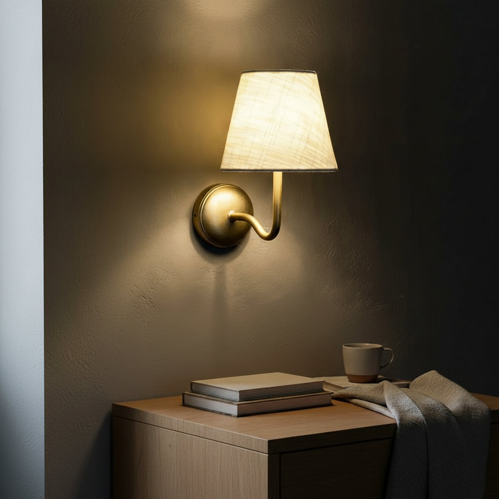 Amelia Classic Brass Arm Wall Sconce5.webp__PID:918e4b25-2dd6-4ff2-b9b9-bf24af3f904f