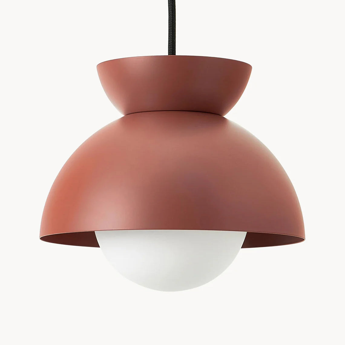 Zosia Minimalist Metal Half-Dome Pendant Light1.webp__PID:6d271b16-0e16-4661-a9b1-c04f42ac20f7