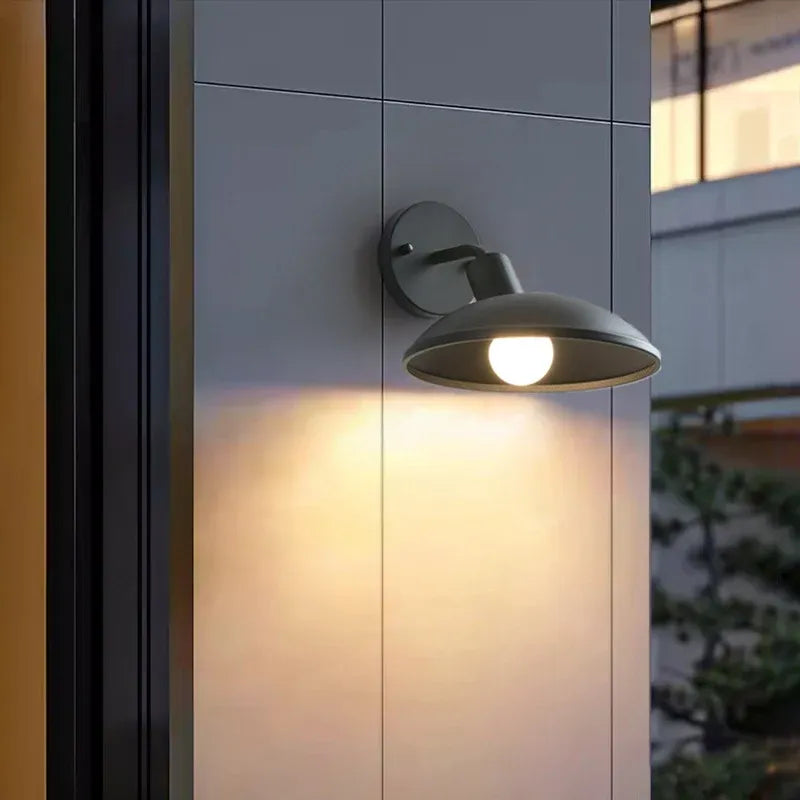 Ethan Minimalist Round Outdoor Metal Wall Sconce2.webp__PID:6f70cd21-de26-43a6-aa9c-026498c36898