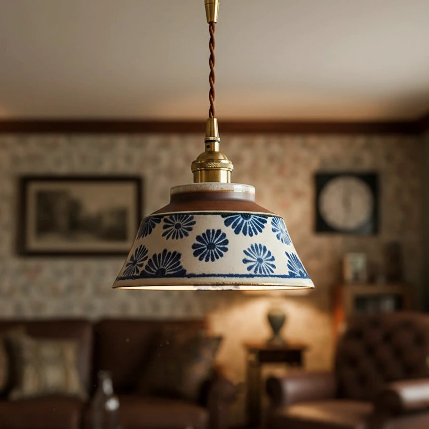 Orin Vintage Hand-Painted Ceramic Pendant Light1.webp__PID:34fdc6da-e9db-4ef6-ba2f-164d9f2caca2